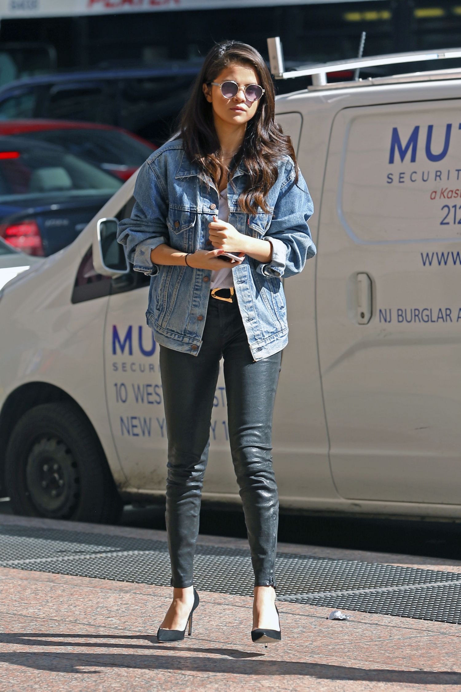 Selena-Gomez-NYC-221