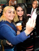 Selena-Gomez-at-SiriusXM-Studios-NYC-9