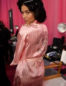 Adriana-Lima-2015-Victoria's-Secret-Fashion-Show-NYC-1