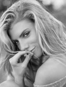Charlotte-McKinney-807