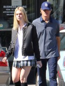 Elle-Fanning-in-Skirt-5