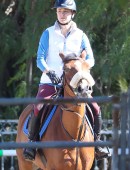 Kaley-Cuoco-Flintridge-Riding-Club-LA-8