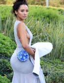 Kat-Graham-Leggy-5