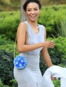 Kat-Graham-Leggy-8
