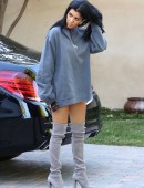 Kourtney-Kardashian-in-Thigh-High-Boots-5