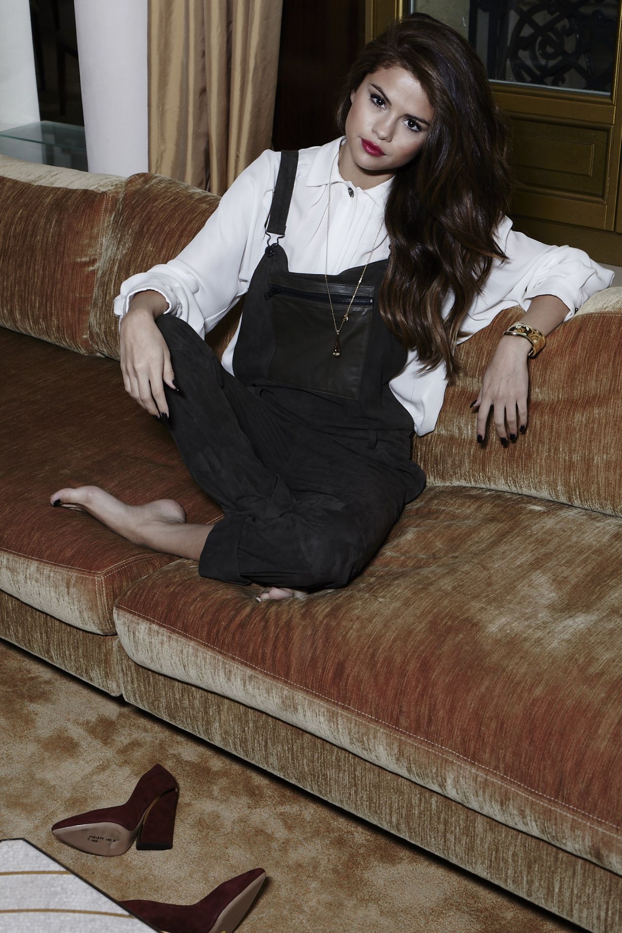 Selena-Gomez-in-Be-Magazine-Photoshoot-November-2015-11
