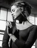 Alicia-Vikander-in-DuJour-Magazine-2015-5