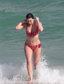 Daisy-Lowe-in-Bikini-604