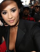 Demi-Lovato-Billboard's-10th-Annual-Women-in-Music-11