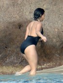 Demi-Lovato-Wearing-Black-Swimsuit-in-St