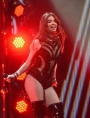 Hailee-Steinfeld-Q102’s-Jingle-Ball-2015-5