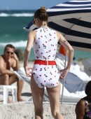 Jaime-King-wearing-a-Swimsuit-at-Miami-Beach-1