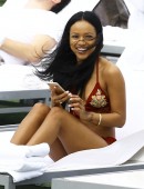 Karrueche-Tran-Bikini-Candids-Miami-6