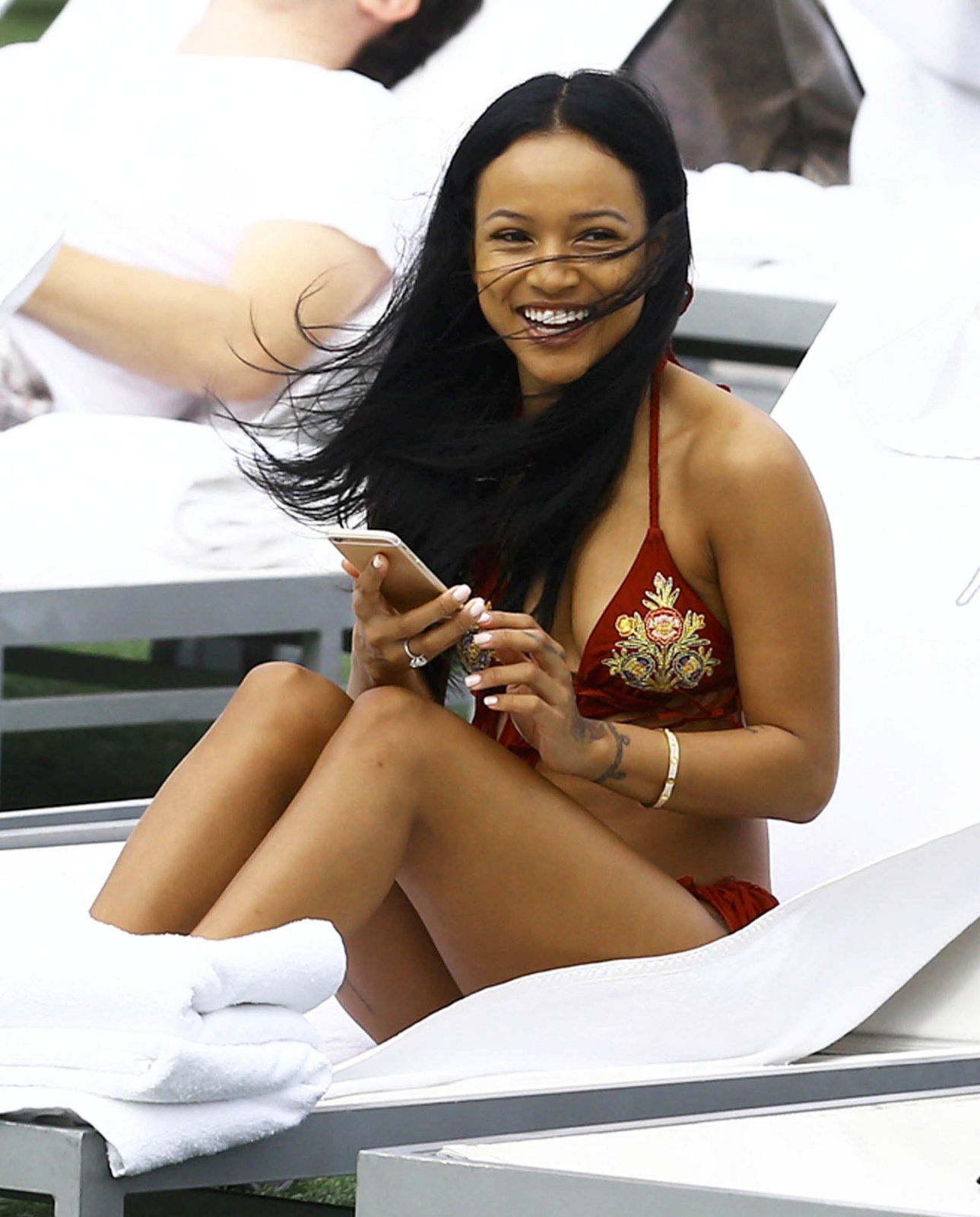 Karrueche-Tran-Bikini-Candids-Miami-6