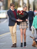 Kimberley-Garner-Leggy-in-Skirt-5