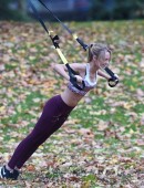 Kimberley-Garner-Working-Out-in-Hyde-Park-7