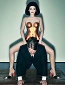 Kylie-Jenner-Interview-Magazine-Photoshoot-Dec-Jan-2015-2016-9