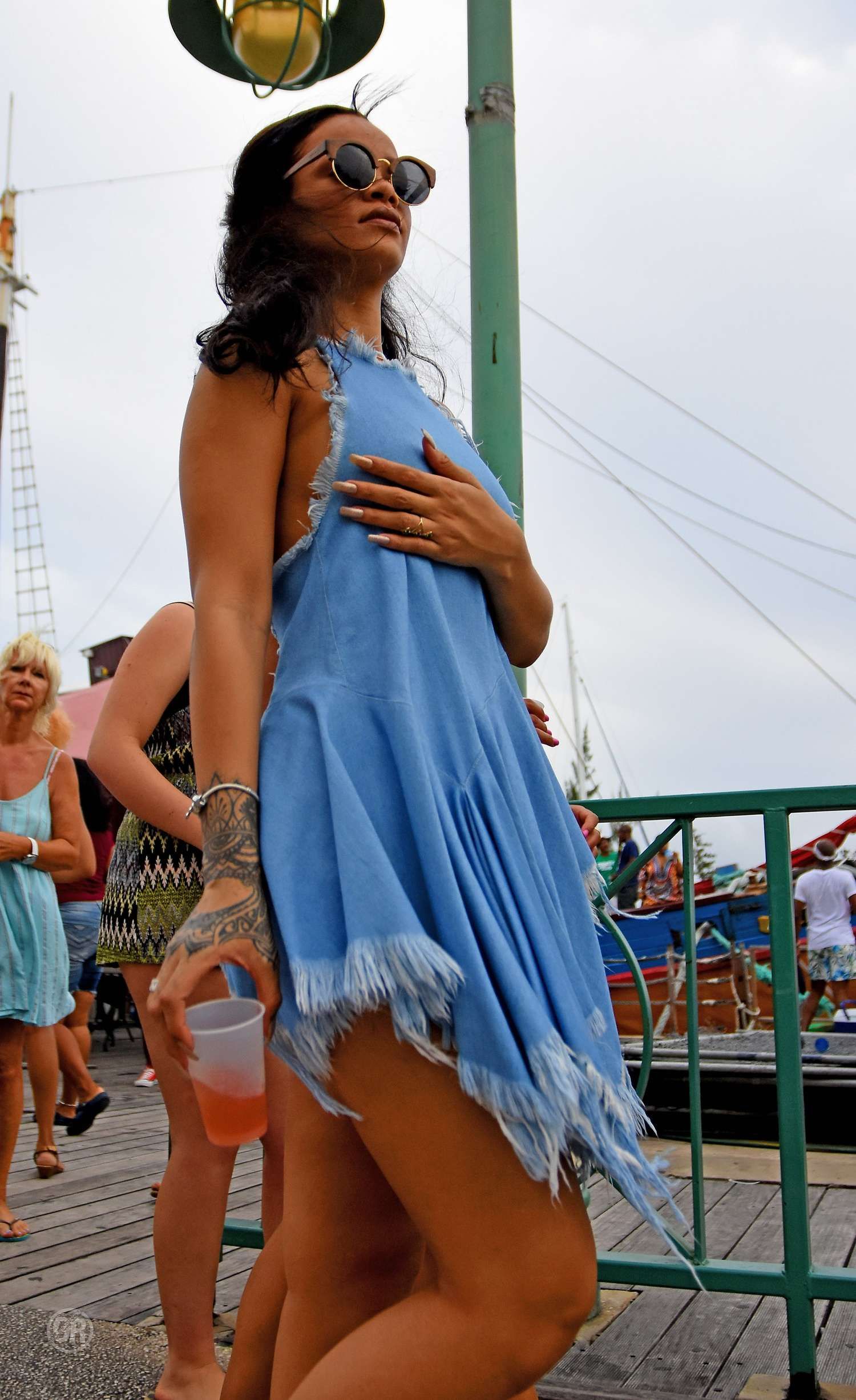 Rihanna-in-skirt-Barbados-2