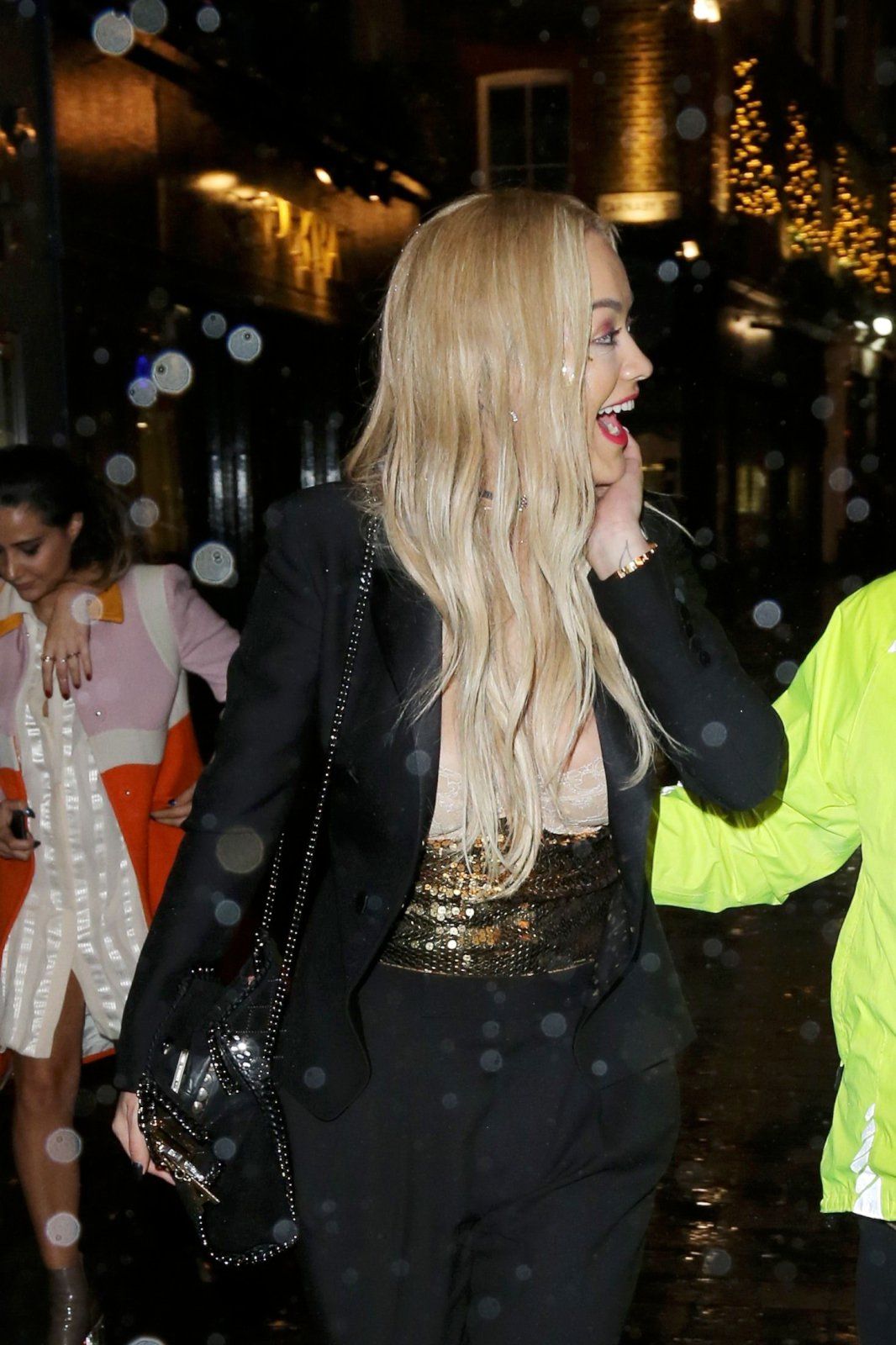 Rita-Ora-Candids-London-4