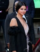 Selena-Gomez-at-Billboard’s-10th-Annual-Women-in-Music-NY-2