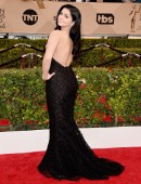 Ariel-Winter-at-the-2016-SAG-Awards-LA-6