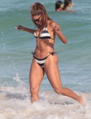 Claudia-Jordan-in-Bikini-in-Miami-7