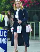 Elle-Fanning-in-Santa-Monica-2