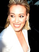 Hilary-Duff-404