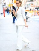 Hilary-Duff-412