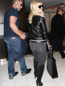 Jessica-Simpson-LAX-Airport-LA-7