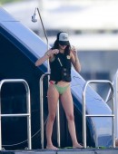 Kendall-Jenner-Bikini-Candids-in-St-Barts-9