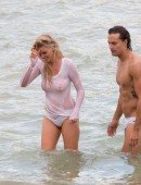 Lara-Stone-in-Wet-T-Shirt-10