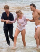 Lara-Stone-in-Wet-T-Shirt-6