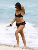 Claudia-Romani-in-Black-Bikini-905