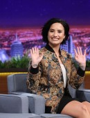 Demi-Lovato-The-Tonight-Show-Starring-Jimmy-Fallon-3