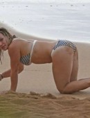 Hilary-Duff-in-Bikini-56