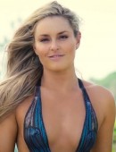 Lindsey-Vonn-Bodypainting-Swimsuit-2