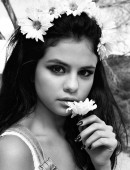 Selena-Gomez-Love-Magazine-LOVE15-5