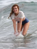 Bella-Thorne-Bikini-Photoshoot-Candids-in-Malibu-7