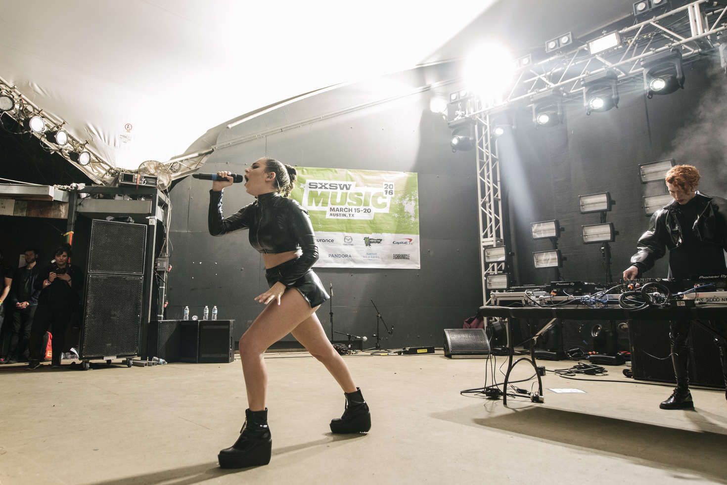 Charli-XCX-361