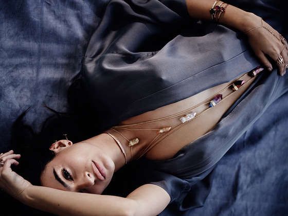 Emily-Ratajkowski-in-Jacquie-Aiche-Campaign-2016-2