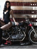 Krysten-Ritter-Esquire-Magazine-2016-2