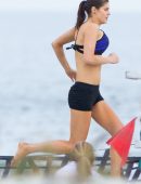 Alexandra-Daddario-in-Shorts-on-Baywatch-Set-2