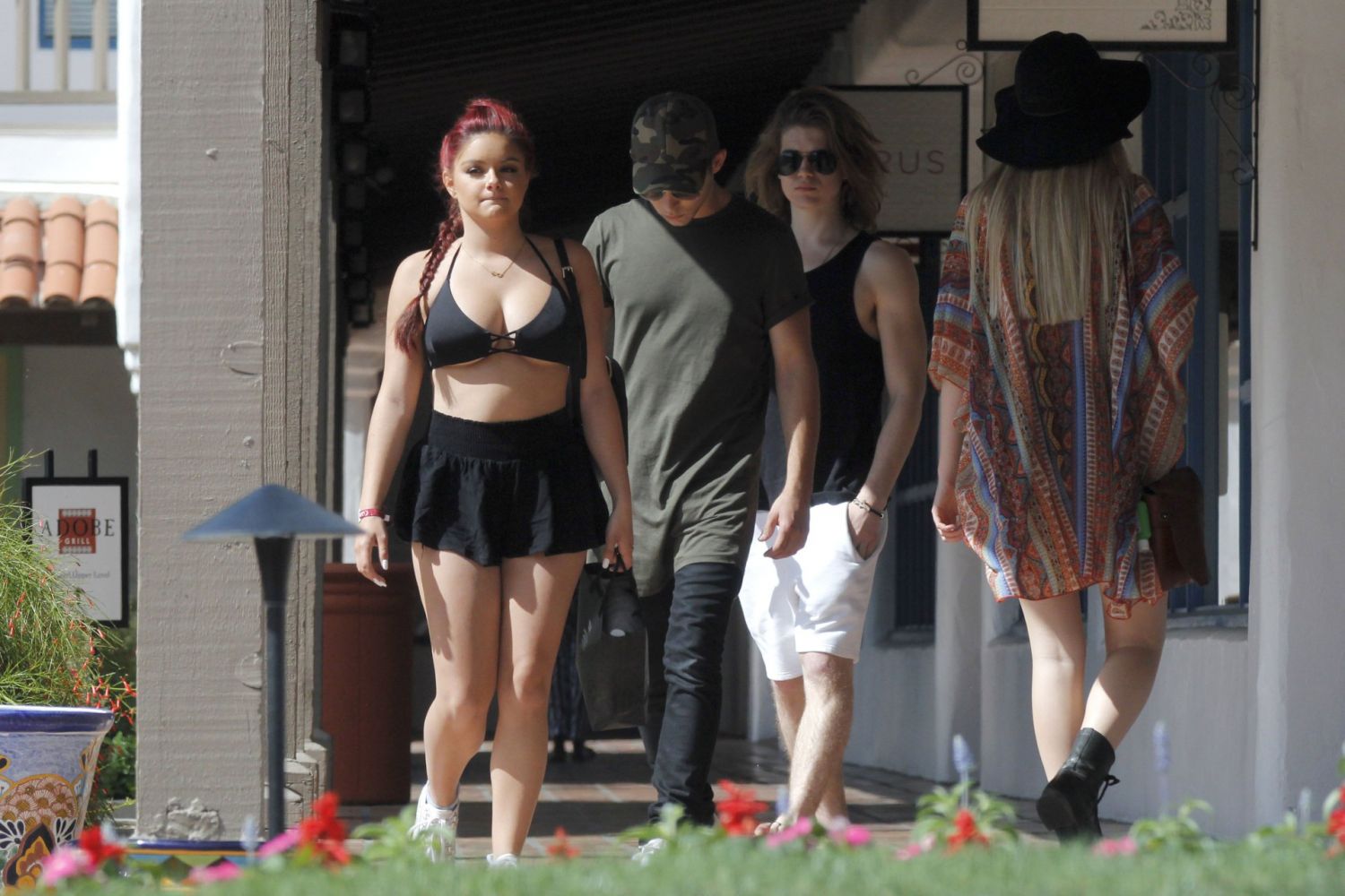 Ariel-Winter-Coachella-935