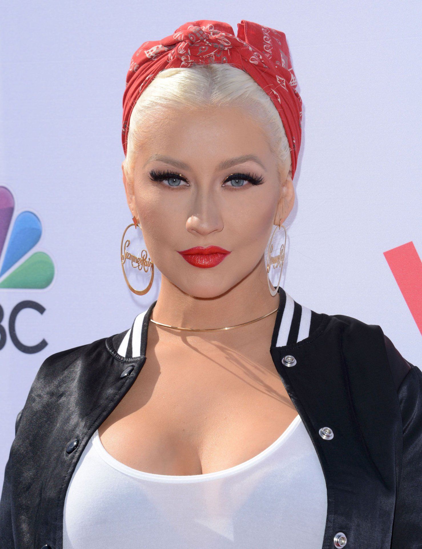Christina-Aguilera-806