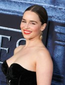 Emilia-Clarke-Game-of-Thrones-Season-6-Premiere-LA-4