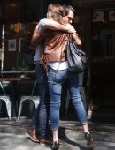 Emma-Watson-Booty-in-Jeans-3