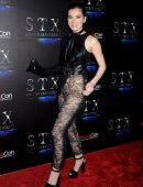 Hailee-Steinfeld-at-CinemaCon-2016-8