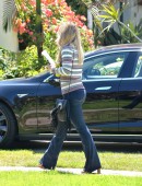 Hilary-Duff-503