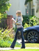Hilary-Duff-505